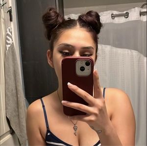 Meet your Posher, Magaly